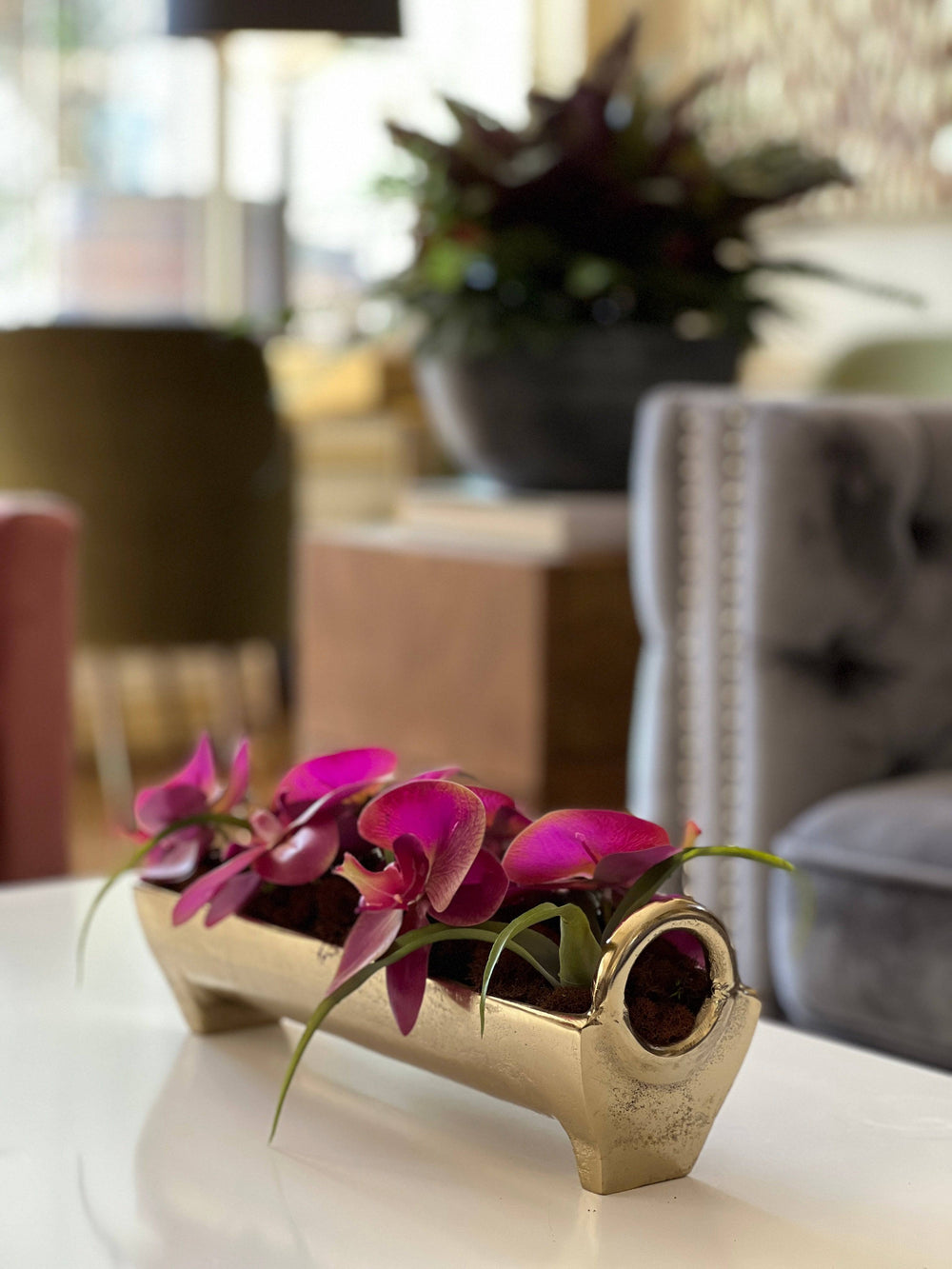 Golden Cylindrical Center Piece - MossFusion